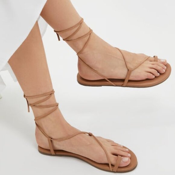 Like new TKEES Jo Sandal in Hazelton leather wrap around ankle lace up flat - Picture 1 of 5